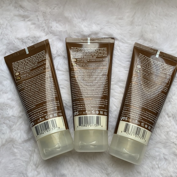 3 Ultra Hydrating Facial Masks donating - Picture 2 of 4